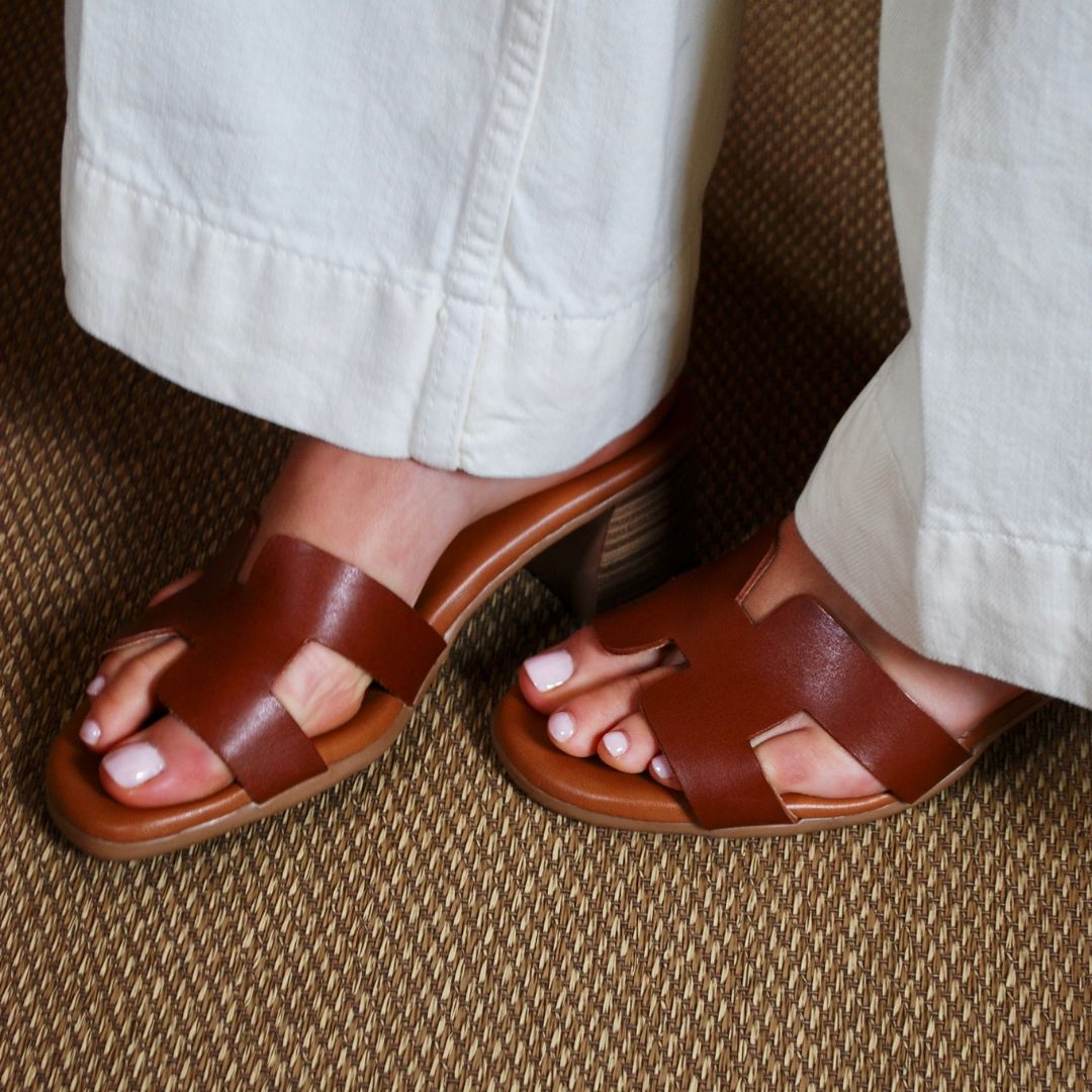 Leather sandals F-11 P VE25|09