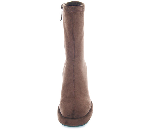 9821 BROWN BOOT