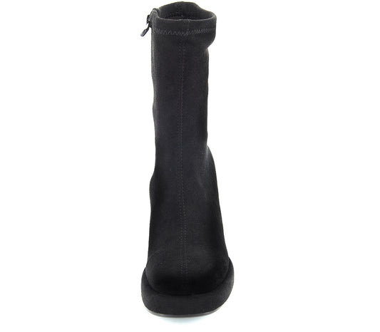 9821 BLACK BOOT