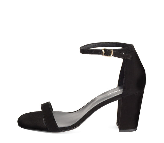 A1161 SANDALIA NEGRA