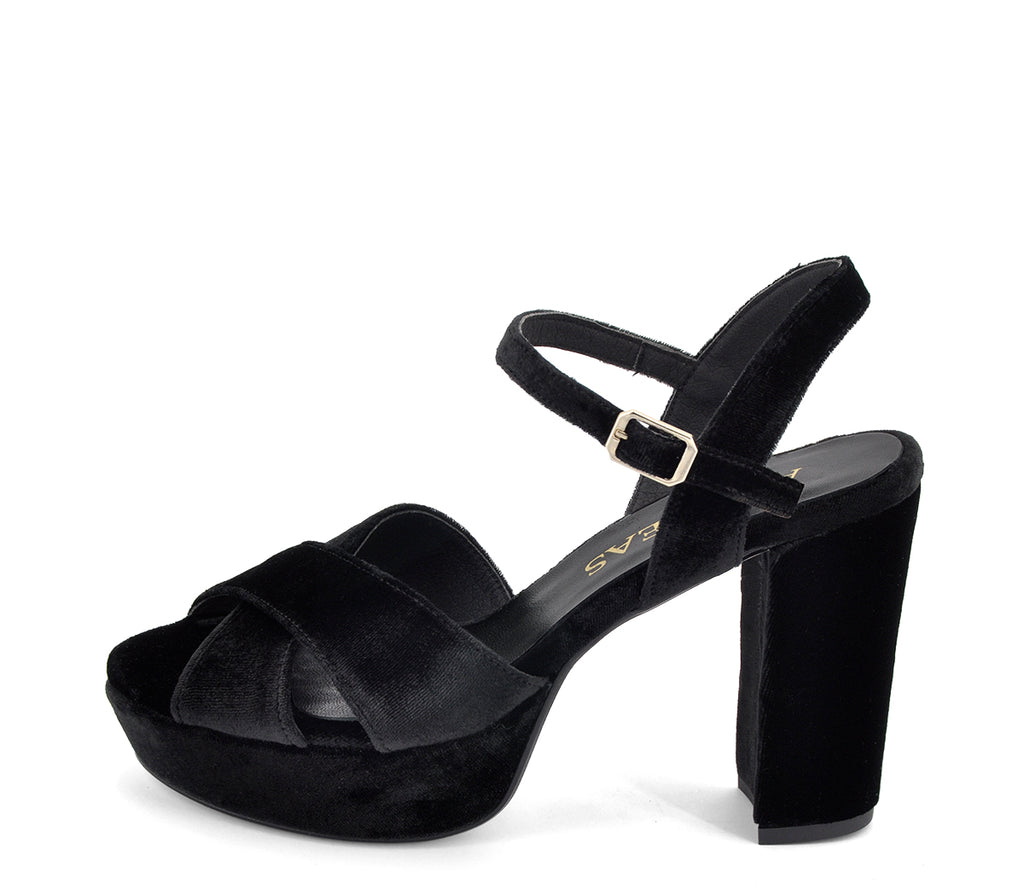 A3124 SANDALIA TACÓN TERCIOPELO NEGRO