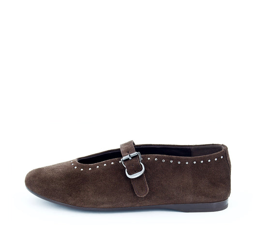 A7544 BROWN SHOE
