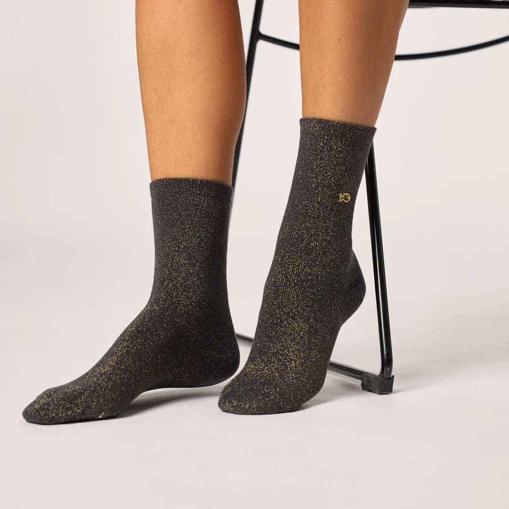 CP08 CALCETINES NEGROS