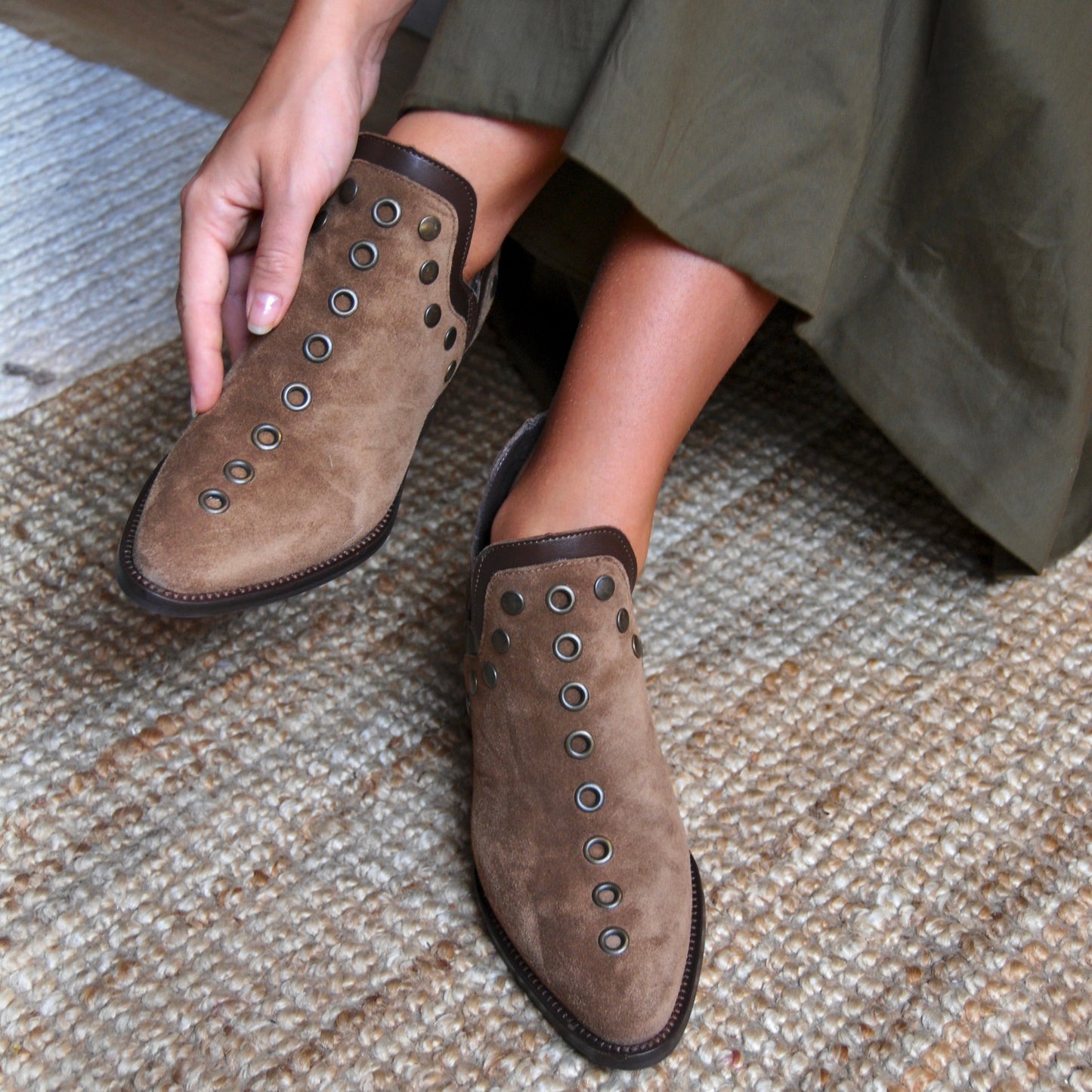 2582 CHESTNUT BOOT