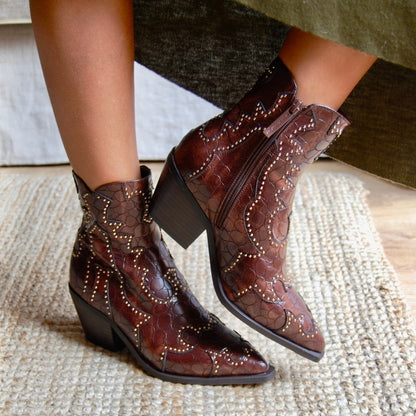9098 LEATHER COUNTRY BOOT