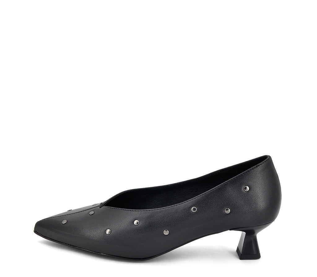GARONS 5 ZAPATO SALÓN TACHAS PIEL NEGRA