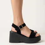 S-14 SANDALIA PLATAFORMA SERRAJE NEGRO