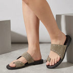 S-8 SANDALIA SERRAJE ARENA TACHAS