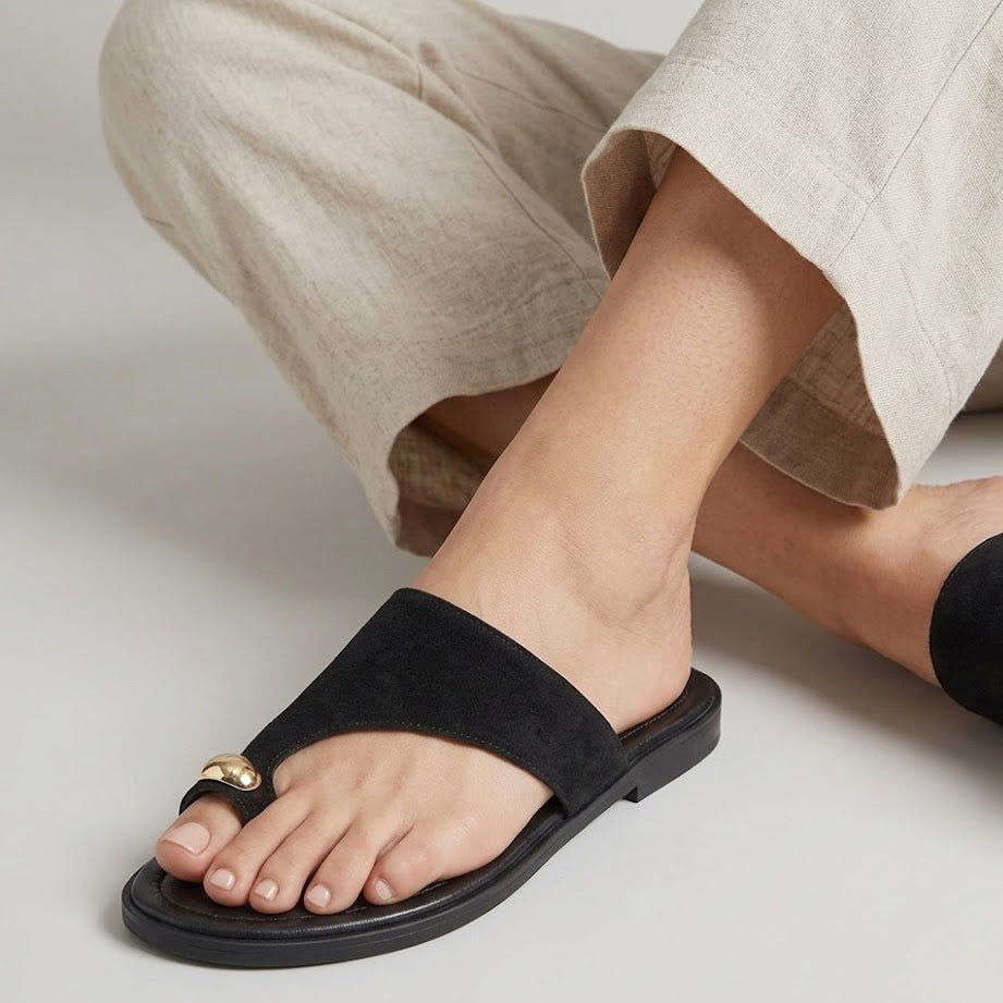 S-15 SANDALIA PIEZA SERRAJE NEGRO