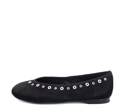 K11 BLACK SHOE