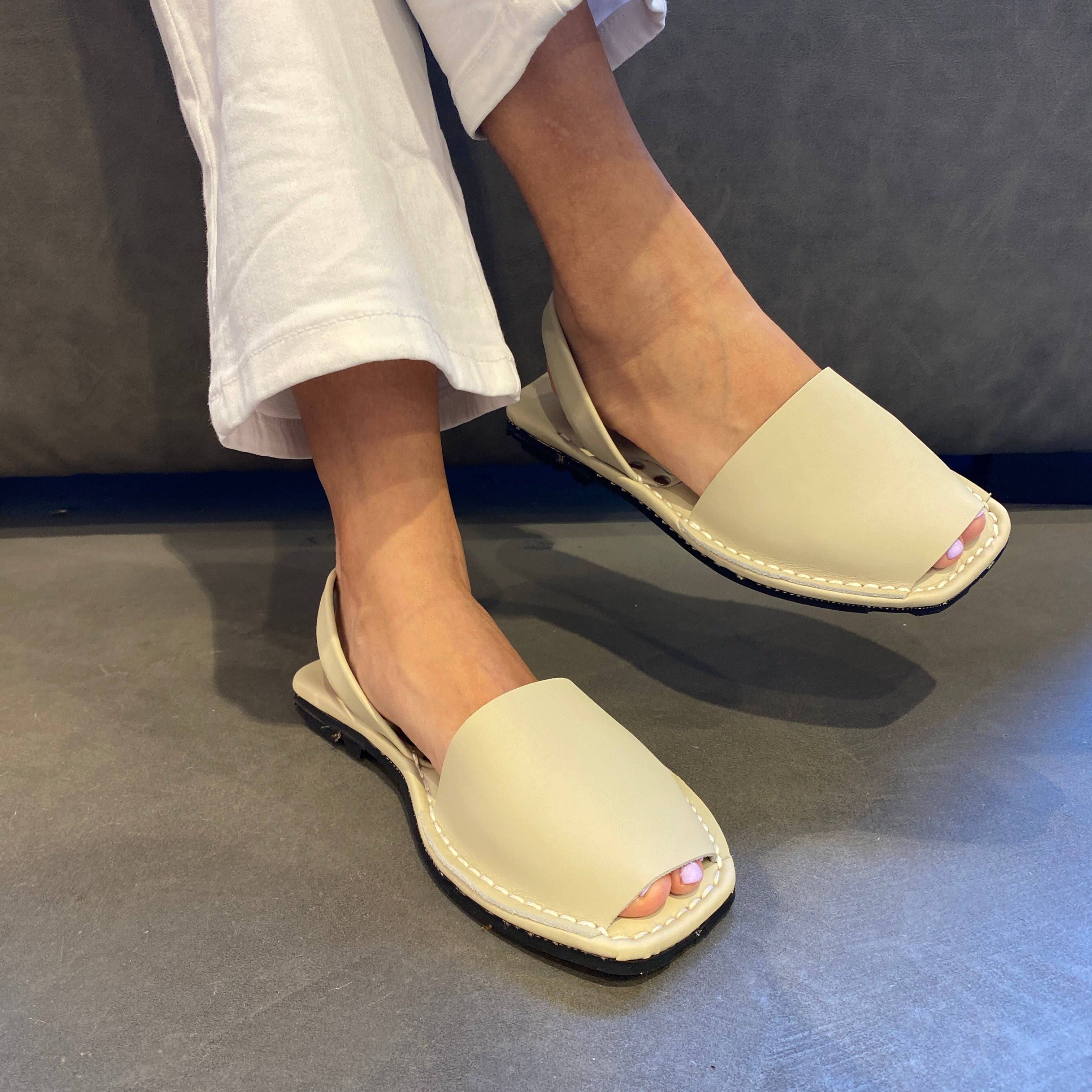 NATURAL SANDAL F-02SF P VE25|07