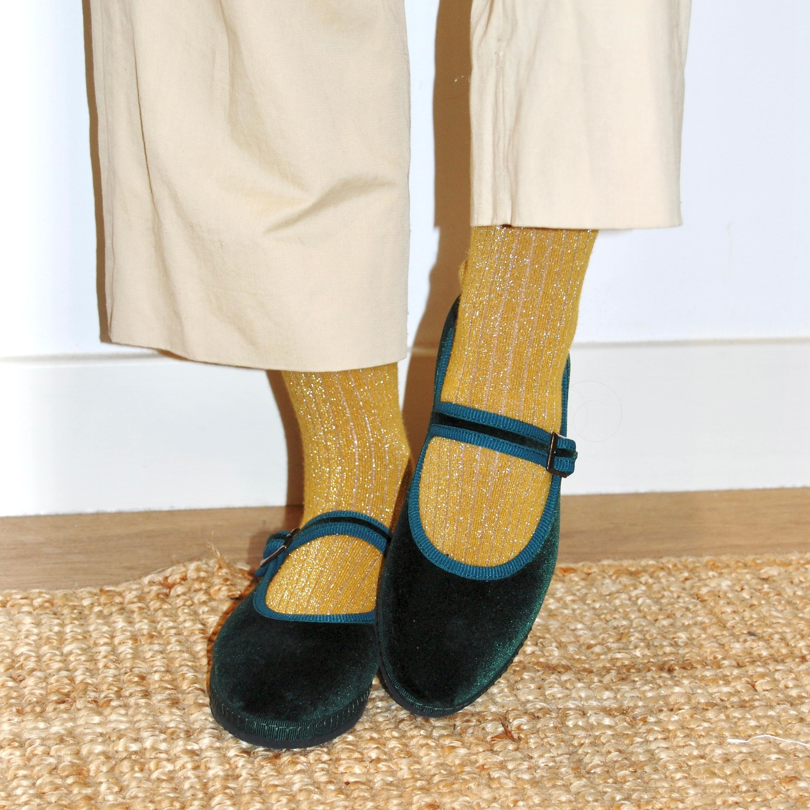 217 GREEN VELVET MARY JAMES