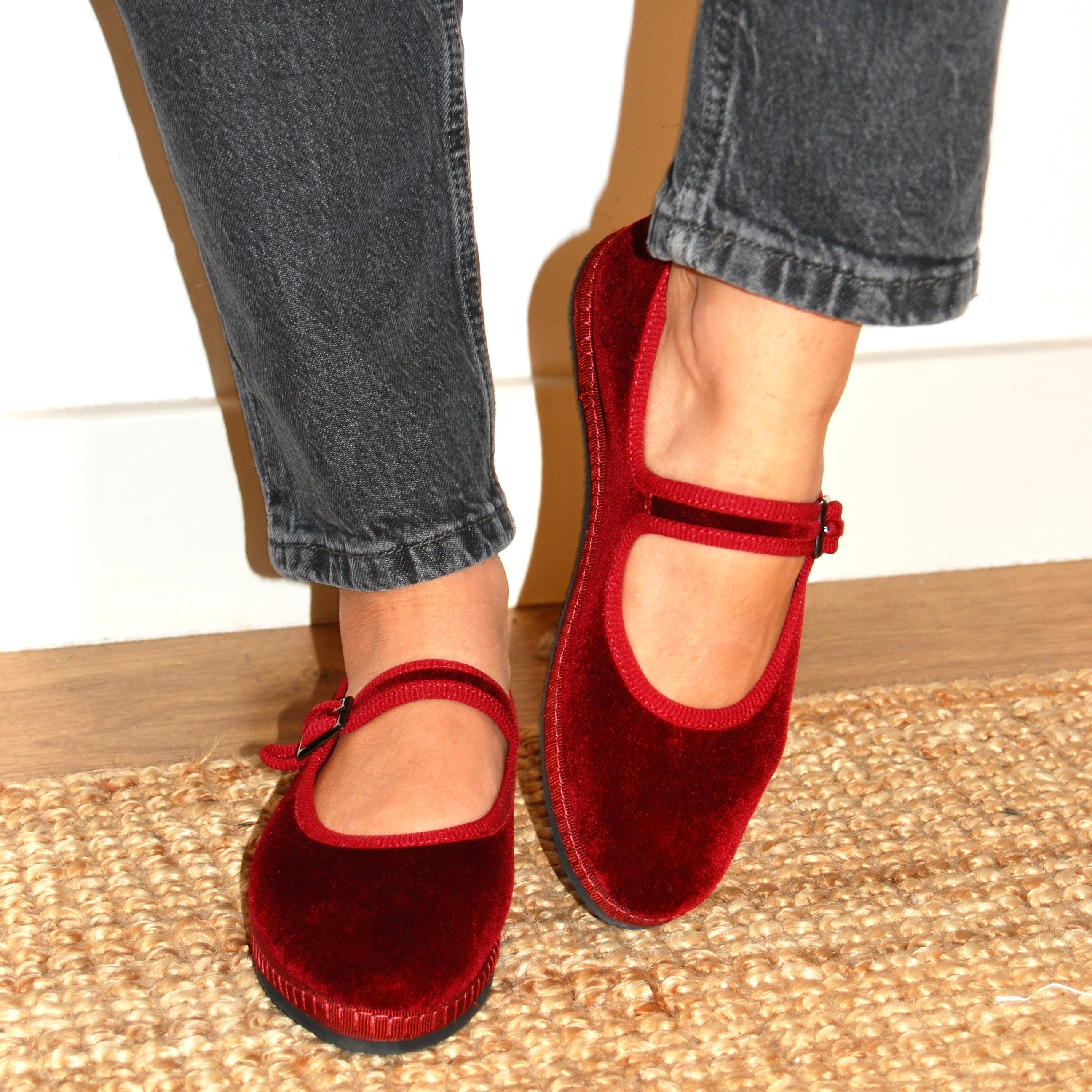 217 MARY JAMES BURGUNDY VELVET